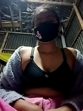 Snapshot of HenaAra chatting on January 11, 4:36 pm HenaAra online show from January 11, 4:36 pm