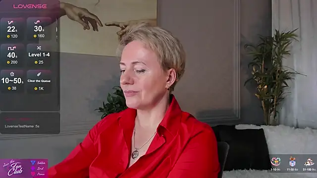 Snapshot of Nika_Smit chatting on February 9, 2:18 pm Nika Smit online show from February 9, 2:18 pm