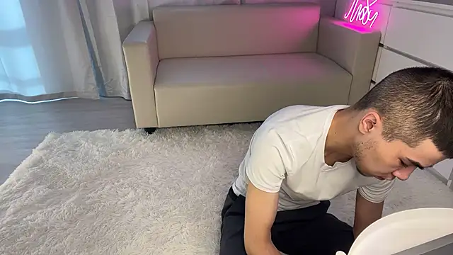 Dylan mercy online show from February 12, 9:20 am