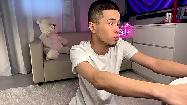 Dylan mercy online show from March 16, 9:16 am