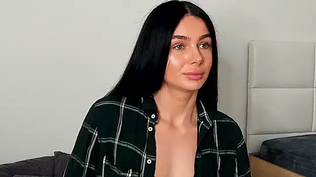 Snapshot of IvyKaelani chatting on February 1, 8:37 pm IvyKaelani online show from February 1, 8:37 pm