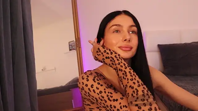 Snapshot of IvyKaelani chatting on March 21, 7:46 pm IvyKaelani online show from March 21, 7:46 pm