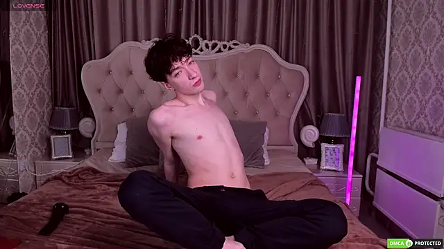 TrevorBenson online show from September 22, 6:10 pm