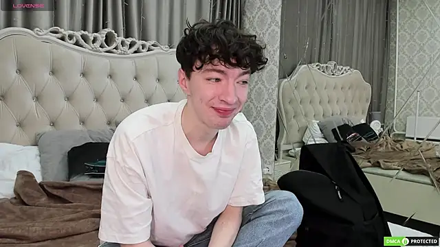 TrevorBenson online show from September 27, 6:02 pm