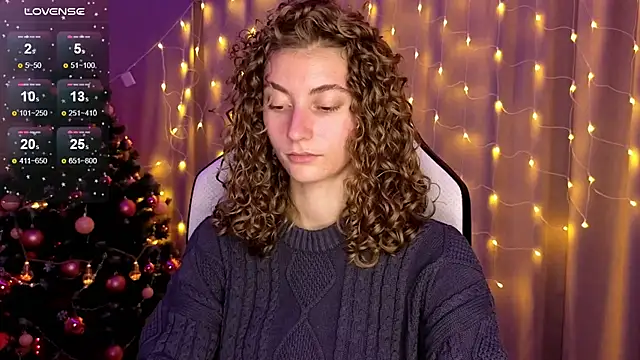 lady curls online show from December 18, 11:08 pm