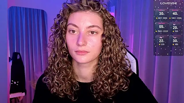 lady curls online show from February 12, 11:41 pm