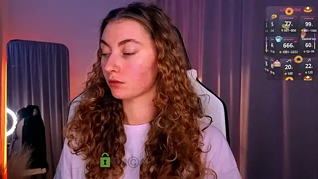 lady curls online show from November 6, 10:54 pm