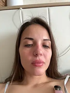 Snapshot of AmiLavs chatting on September 16, 5:52 am AmiLavs online show from September 16, 5:52 am