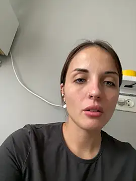 Snapshot of AmiLavs chatting on September 20, 11:11 am AmiLavs online show from September 20, 11:11 am