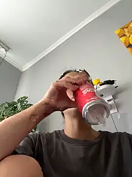 Snapshot of AmiLavs chatting on November 5, 10:37 am AmiLavs online show from November 5, 10:37 am