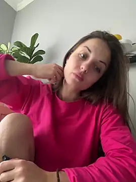 Snapshot of AmiLavs chatting on December 15, 11:14 am AmiLavs online show from December 15, 11:14 am