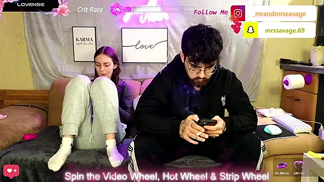 MrAndMrsSavage online show from January 23, 4:04 pm