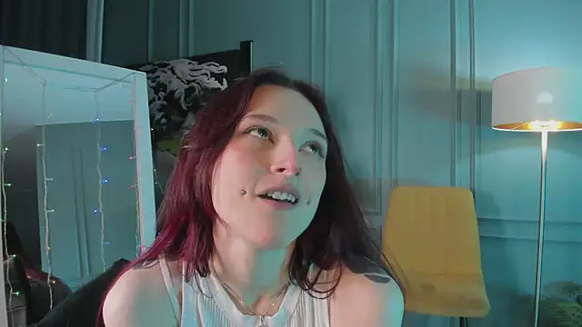 J Hunter  online show from December 22, 1:00 pm