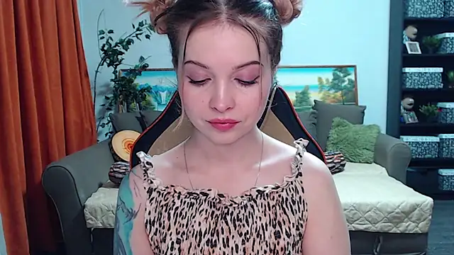 SYKE online show from December 2, 2:42 am