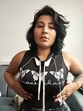 Pauilina online show from December 29, 8:48 pm