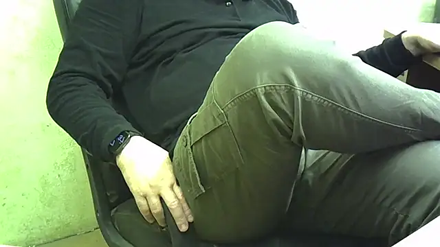 nikdov3 online show from September 25, 4:38 am