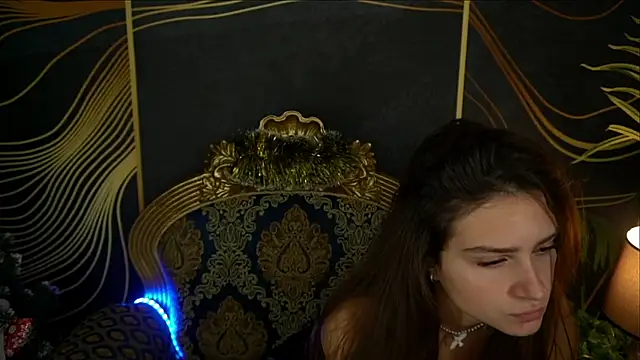 Snapshot of ValeryRoyale chatting on January 7, 8:24 am ValeryRoyale online show from January 7, 8:24 am