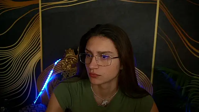 Snapshot of ValeryRoyale chatting on January 25, 12:05 pm ValeryRoyale online show from January 25, 12:05 pm