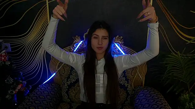 Snapshot of ValeryRoyale chatting on February 4, 8:56 am ValeryRoyale online show from February 4, 8:56 am