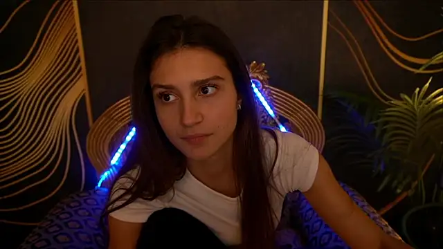 Snapshot of ValeryRoyale chatting on February 9, 12:08 pm ValeryRoyale online show from February 9, 12:08 pm