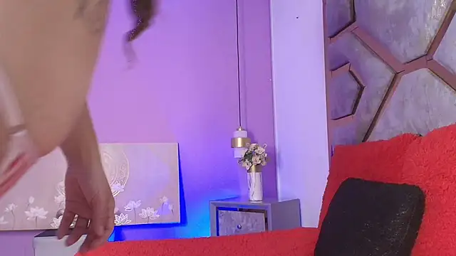 BRITHANY SPARK online show from November 27, 4:14 am