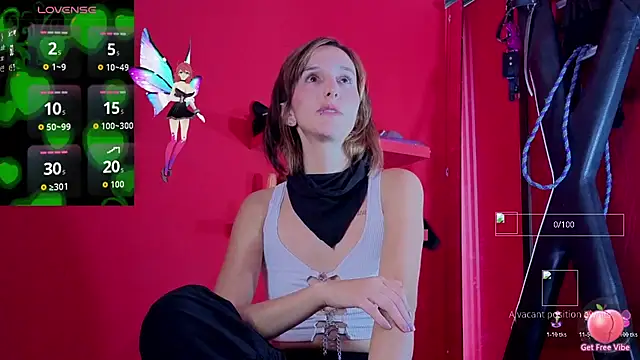 Snapshot of Ambar_Roux_ chatting on October 20, 1:44 pm Ambar Roux online show from October 20, 1:44 pm