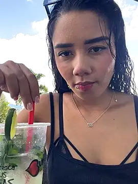  Luana online show from November 18, 5:39 pm