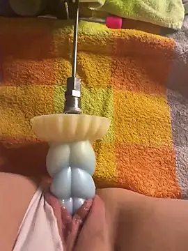 Snapshot of luisa1 chatting on September 23, 6:33 pm luisa1 online show from September 23, 6:33 pm