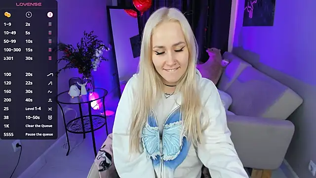 Bunny  of love online show from February 19, 1:28 pm