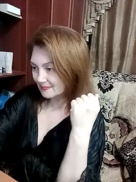 Madame-Butterfly online show from December 11, 1:39 pm