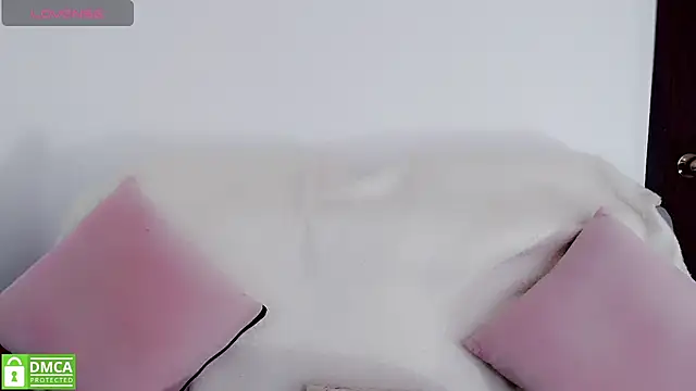 Snapshot of mariana_katto chatting on December 22, 4:06 pm mariana katto online show from December 22, 4:06 pm