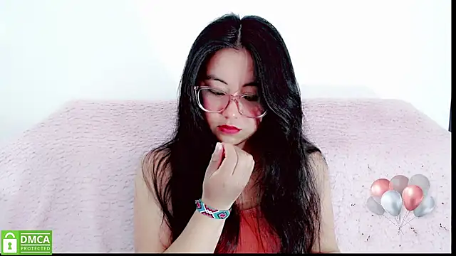 Snapshot of mariana_katto chatting on October 23, 6:50 pm mariana katto online show from October 23, 6:50 pm