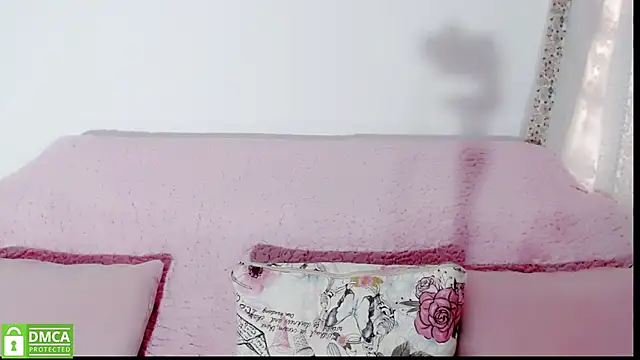 Snapshot of mariana_katto chatting on November 12, 5:57 pm mariana katto online show from November 12, 5:57 pm