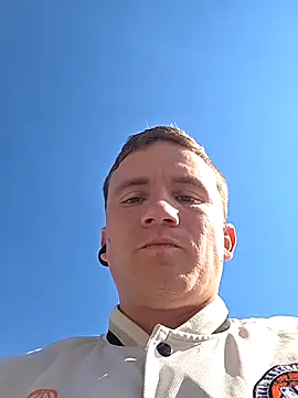 monitobuenchorro online show from September 16, 4:52 pm