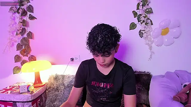 fernanda indie online show from November 25, 12:21 am