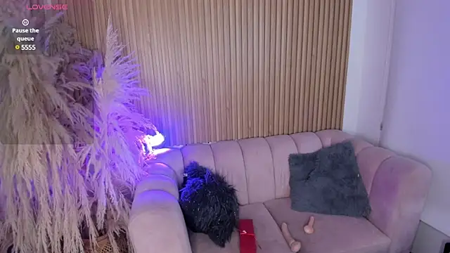 Hannie ws online show from January 5, 12:42 am