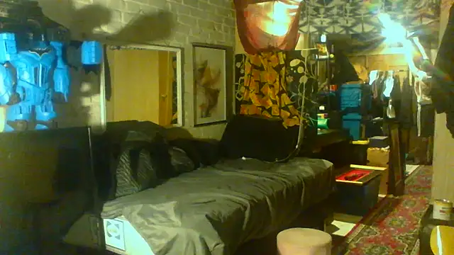 Snapshot of Gman143187 chatting on March 9, 3:43 am Gman143187 online show from March 9, 3:43 am