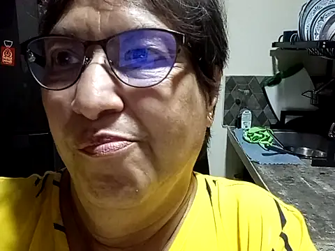 florecita69 online show from March 7, 7:49 pm