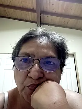 florecita69 online show from March 14, 3:26 am