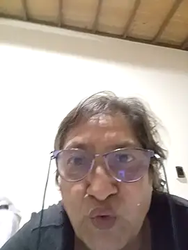 florecita69 online show from September 20, 2:51 pm