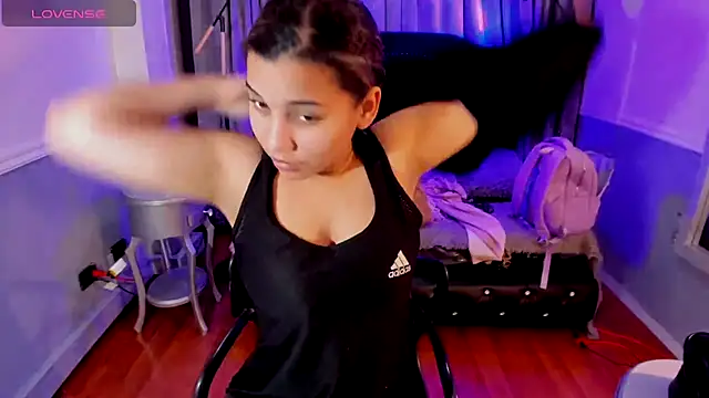 Mayaa ross online show from November 14, 2:21 am