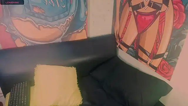 Littleindianmilf online show from December 2, 10:20 am