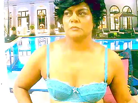 indianCherryPie online show from February 14, 9:45 am