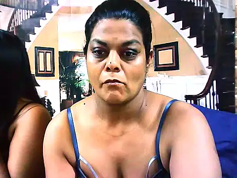 indianCherryPie online show from October 15, 7:03 pm