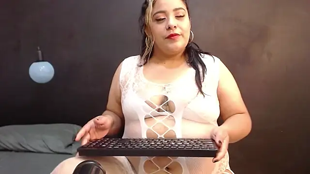 brendamaz online show from February 21, 12:28 pm