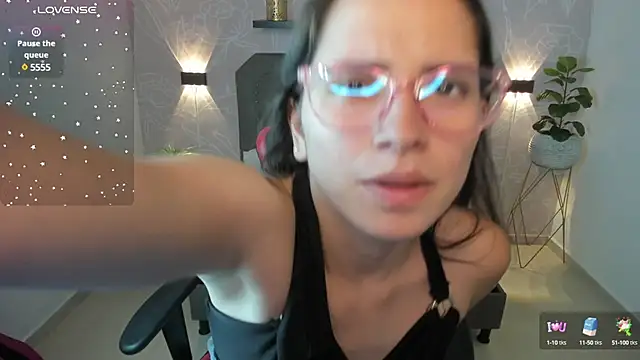 angelica dymond online show from December 31, 12:04 pm