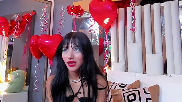 Kitty Eliffe online show from February 15, 2:15 am