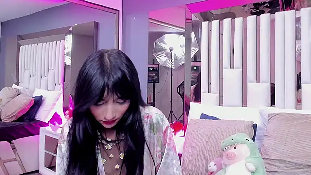 Kitty Eliffe online show from March 6, 10:36 pm