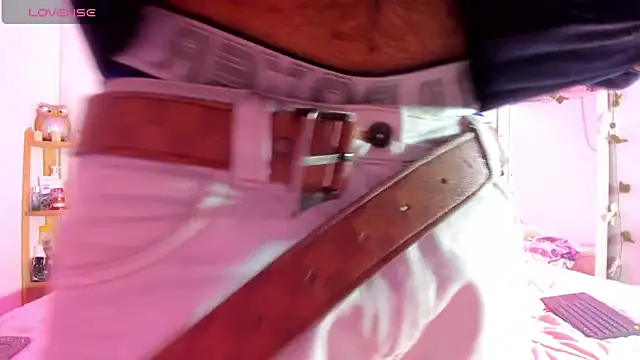 catalina and roger online show from March 10, 4:07 am