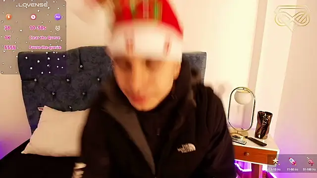 Amadeo Wild online show from December 13, 2:16 pm